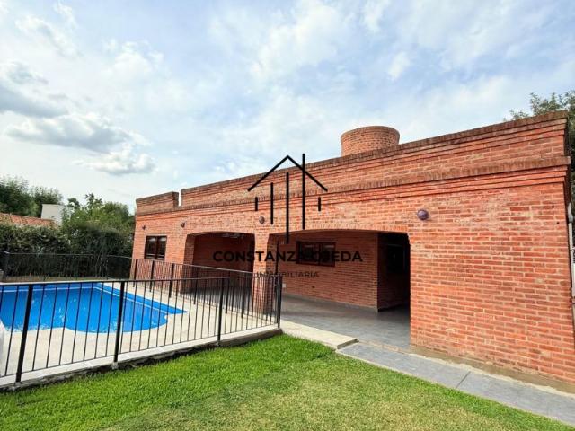 Alquiler de espectacular Casa 4 ambientes en Moreno