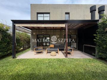 Alquiler de espectacular Casa 4 ambientes en Moreno
