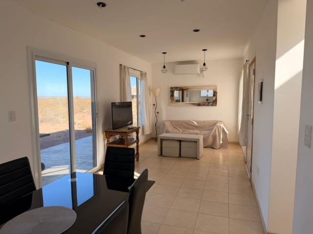Alquiler de espectacular Casa 4 ambientes en Picun Leufu