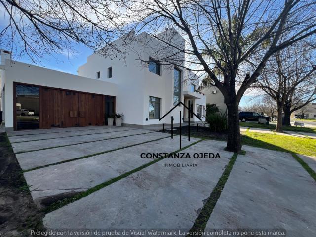 Alquiler de espectacular Casa 5 o mas ambientes en General Rodríguez Terravista