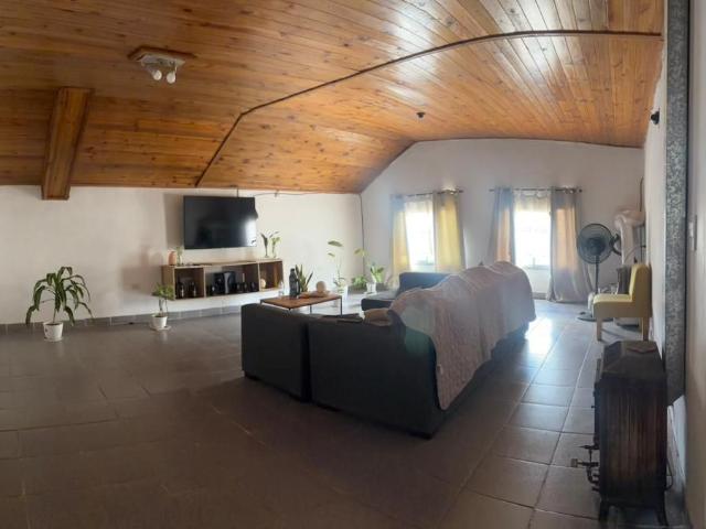Alquiler de espectacular Casa 2 ambientes en Cipolletti
