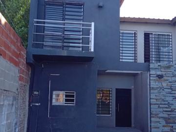 Alquiler de espectacular Casa 3 ambientes en Almirante Brown Rafael Calzada