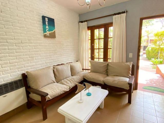 Venta de espectacular Casa 4 ambientes en Pinamar
