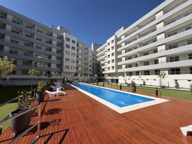 Alquiler de espectacular Departamento 1 ambiente en Esteban Echeverría Canning