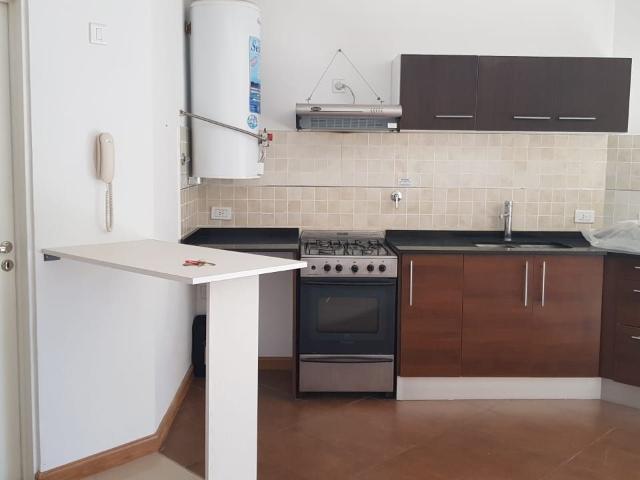 Alquiler de espectacular Departamento 1 ambiente en Ezeiza Canning