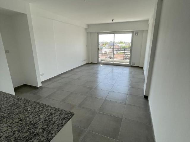 Alquiler de espectacular Departamento 1 ambiente en Lanús Lanús Este