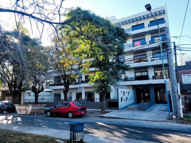 Alquiler de espectacular Departamento 1 ambiente en Moreno