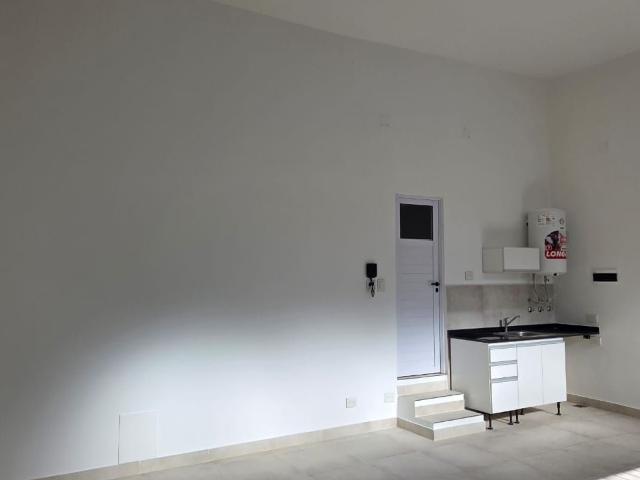 Alquiler de espectacular Departamento 1 ambiente en Mataderos