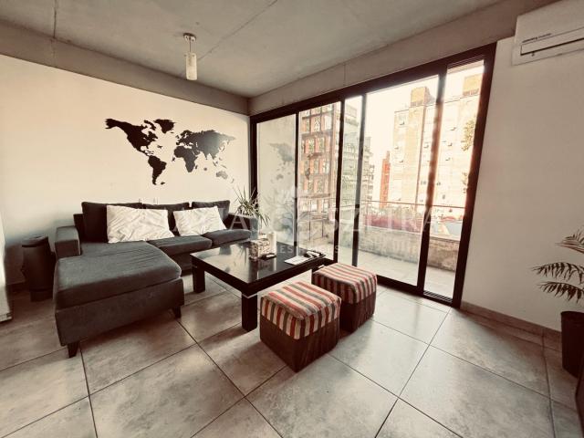 Alquiler de espectacular Departamento 2 ambientes en Morón Castelar