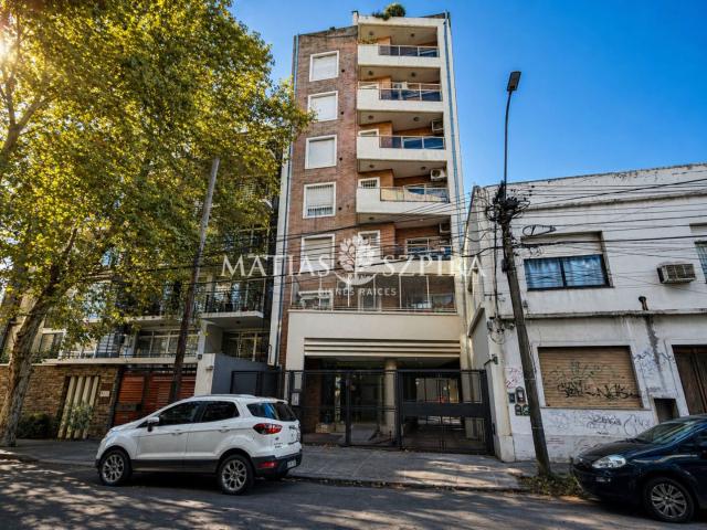 Alquiler de espectacular Departamento 2 ambientes en Morón Castelar