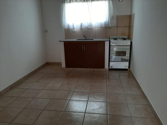Alquiler de espectacular Departamento 2 ambientes en Neuquén