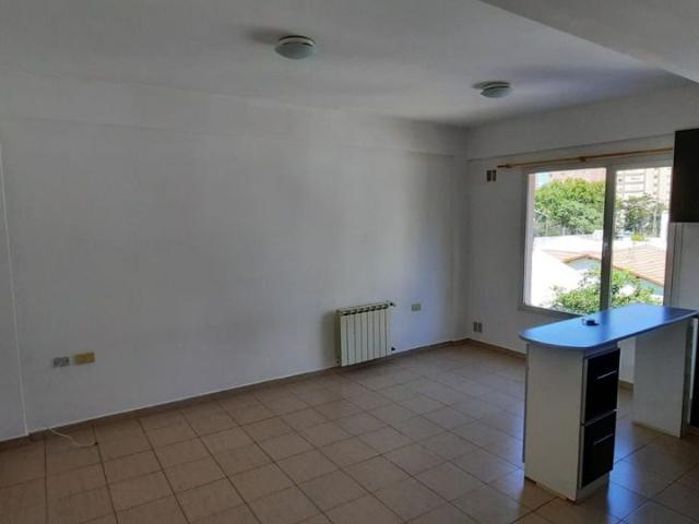 Alquiler de espectacular Departamento 2 ambientes en Neuquén