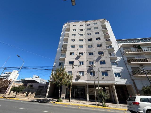 Alquiler de espectacular Departamento 2 ambientes en Neuquén