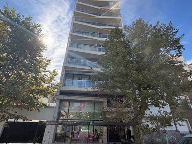 Alquiler de espectacular Departamento 2 ambientes en Avellaneda Avellaneda