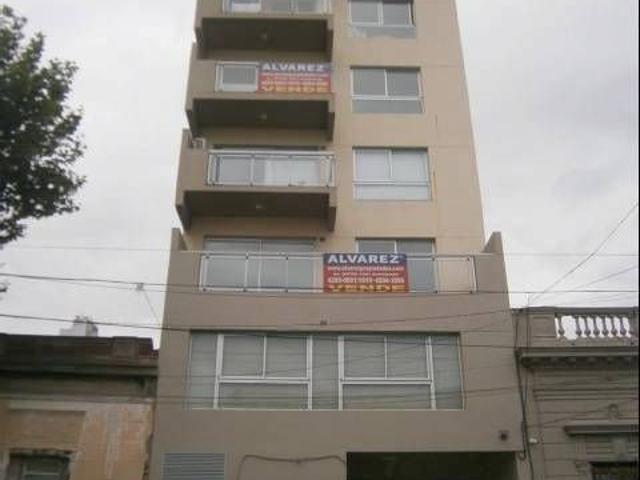 Alquiler de espectacular Departamento 2 ambientes en Avellaneda Avellaneda