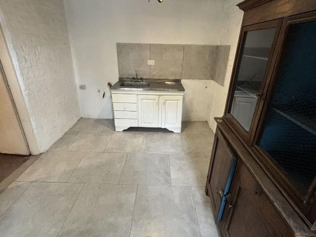 Alquiler de espectacular Departamento 2 ambientes en Almirante Brown Rafael Calzada
