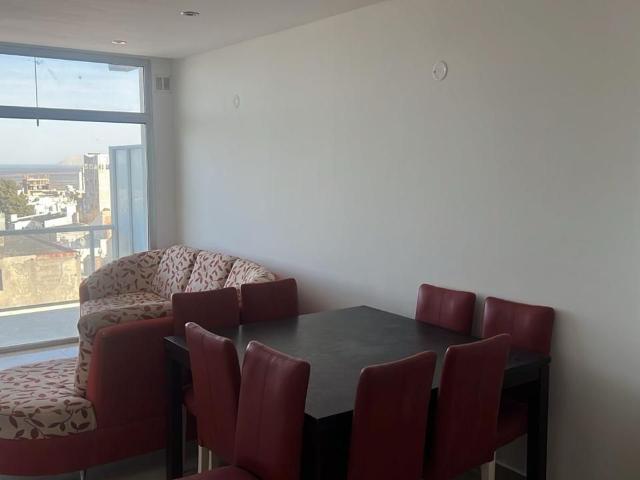 Alquiler de espectacular Departamento 2 ambientes en Comodoro Rivadavia