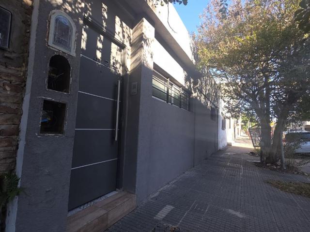 Alquiler de espectacular Departamento 2 ambientes en Lanús Valentín Alsina