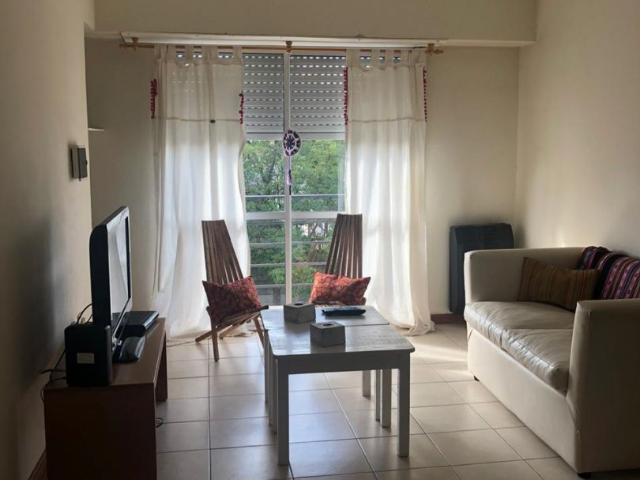 Alquiler de espectacular Departamento 2 ambientes en Tandil