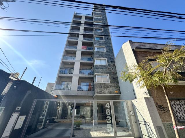 Alquiler de espectacular Departamento 2 ambientes en Tres De Febrero Caseros
