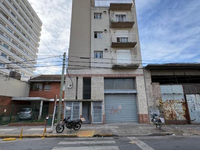 Alquiler de espectacular Departamento 2 ambientes en Tres De Febrero Santos Lugares