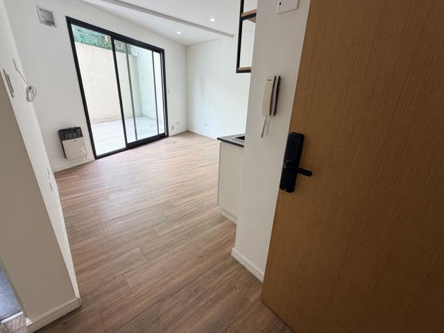 Alquiler de espectacular Departamento 2 ambientes en Versalles