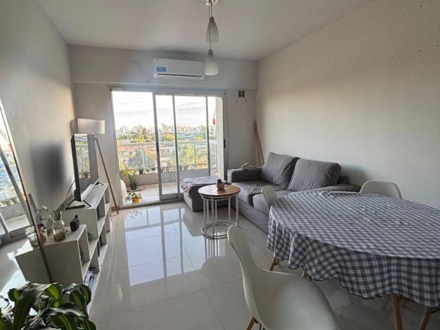 Alquiler de espectacular Departamento 2 ambientes en Versalles