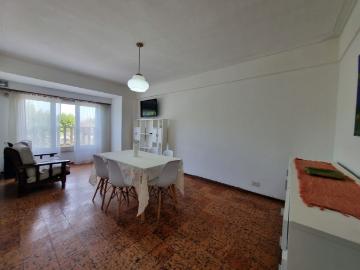 Alquiler de espectacular Departamento 3 ambientes en Miramar