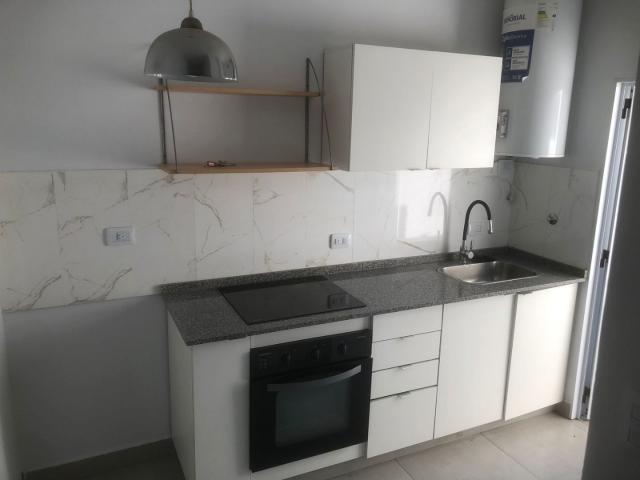 Alquiler de espectacular Departamento 3 ambientes en Floresta