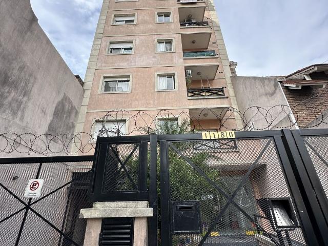 Alquiler de espectacular Departamento 3 ambientes en Lanús Lanús Este