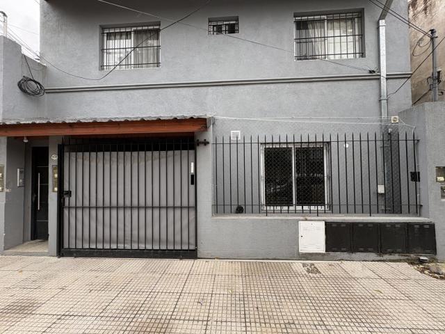 Alquiler de espectacular Departamento 3 ambientes en Lanús Lanús Este