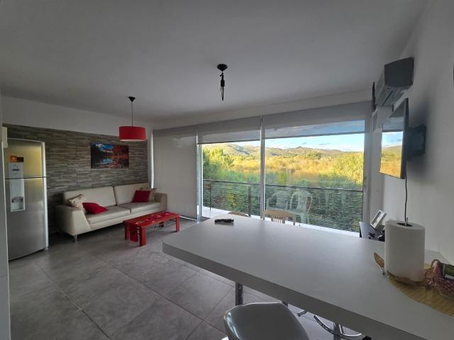 Alquiler de espectacular Departamento 3 ambientes en Potrero de los Funes