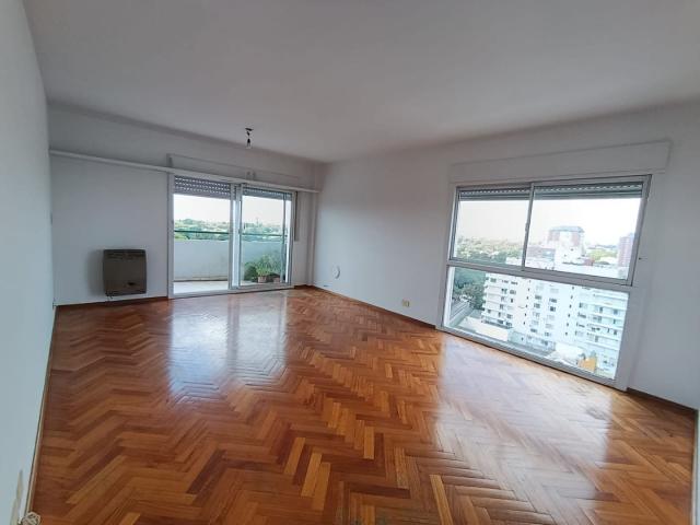 Alquiler de espectacular Departamento 3 ambientes en San Isidro