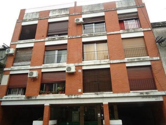 Alquiler de espectacular Departamento 3 ambientes en Santa Fe