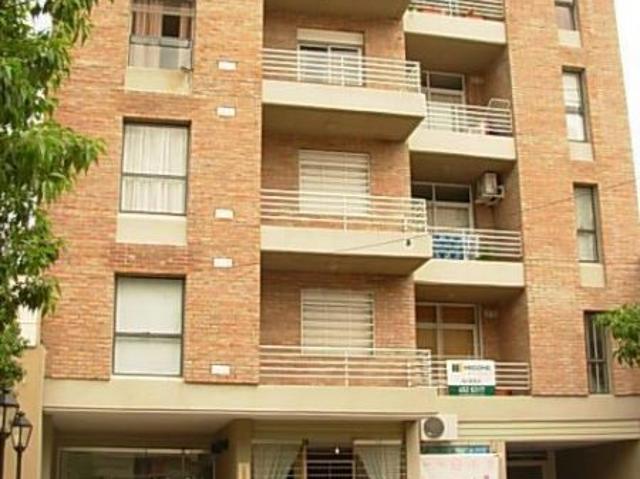 Alquiler de espectacular Departamento 3 ambientes en Santa Fe