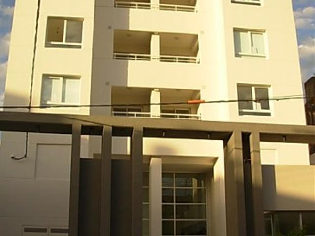 Alquiler de espectacular Departamento 3 ambientes en Santa Fe