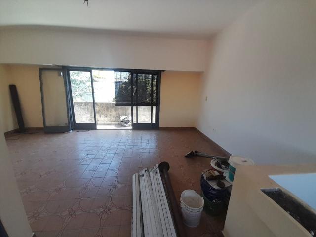 Alquiler de espectacular Departamento 3 ambientes en Tres De Febrero Martín Coronado