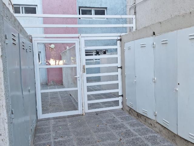 Alquiler de espectacular Departamento 4 ambientes en Cipolletti