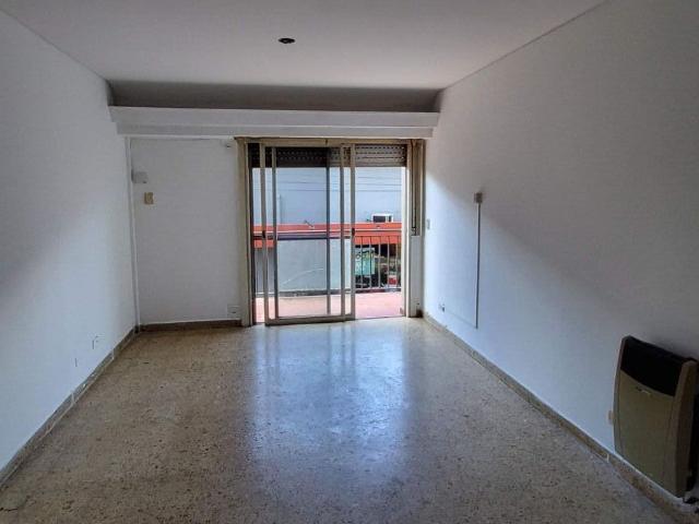 Alquiler de espectacular Departamento 4 ambientes en Concordia