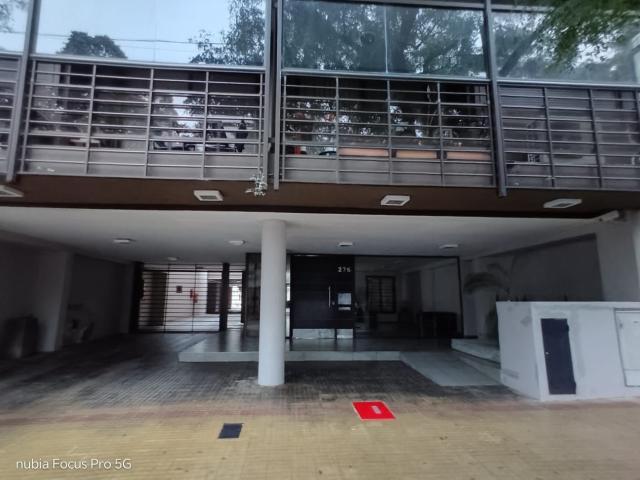 Alquiler de espectacular Departamento 4 ambientes en La Plata