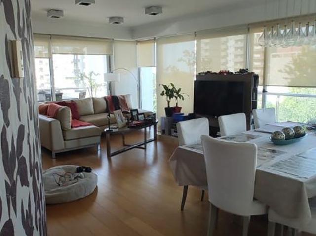 Alquiler de espectacular Departamento 4 ambientes en Quilmes