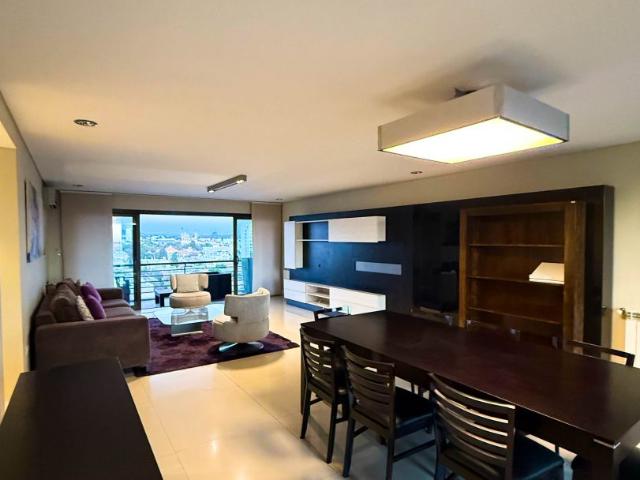 Alquiler de espectacular Departamento 4 ambientes en San Luis