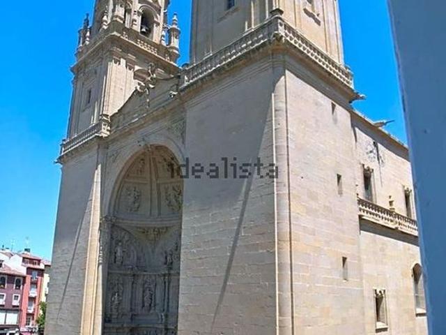 Alquiler de estudio en Calle Marqués de Vallejo