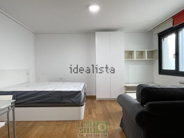 Alquiler de estudio en Calle Canceleiro, 18