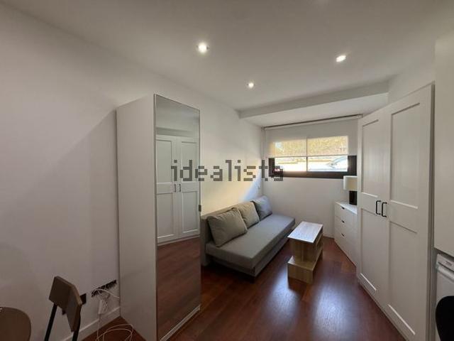 Alquiler de estudio en Calle de Jaume I