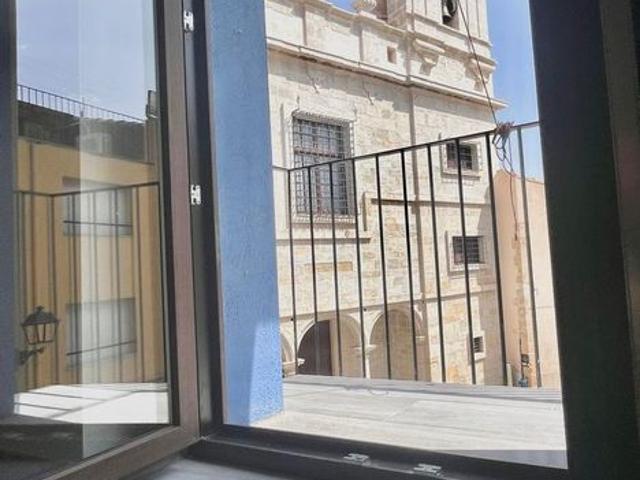 Alquiler de estudio en Plaza de les Monges, 1