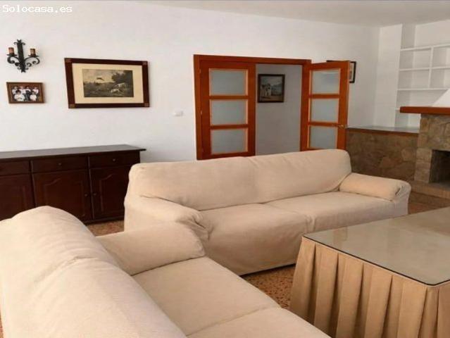 ALQUILER DE ESTUPENDO CHALET INDEPENDIENTE ZONA ALBUFERETA CON PARCELA DE 1500M2
