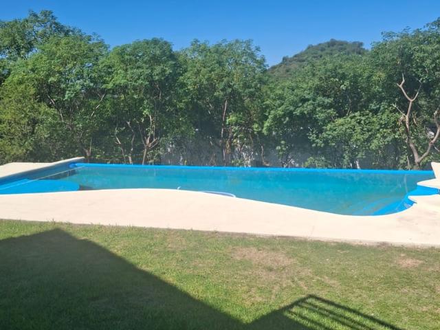 Alquiler de excelente propiedad en barrio cerrado