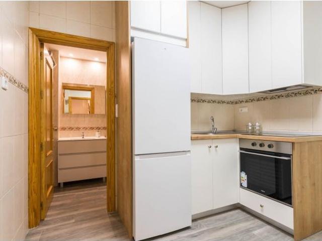 Alquiler de habitación en el centro de Murcia, junto al hospital Reina Sofia