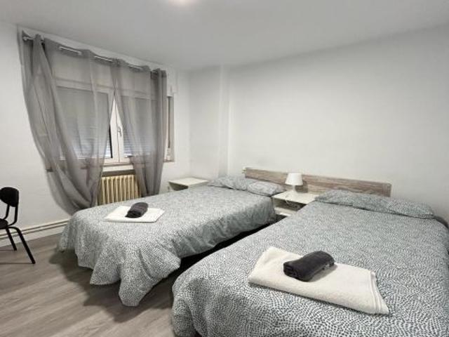 ¡ALQUILER DE HABITACIONES!